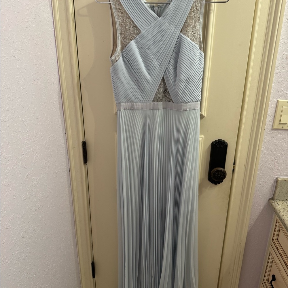 Elegant Gray Sleeveless Dress